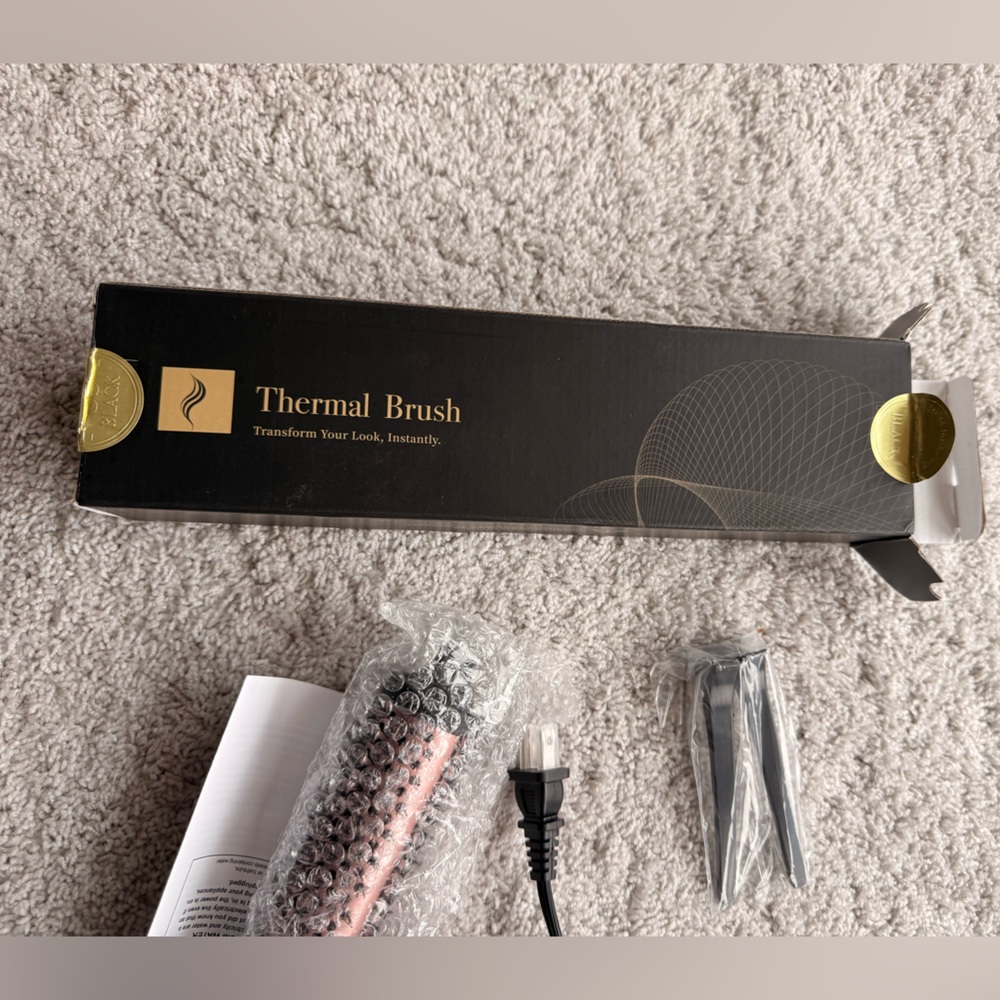 Thermal Brush - Professional Advanced Styler Sleeker - Picture 6 of 9